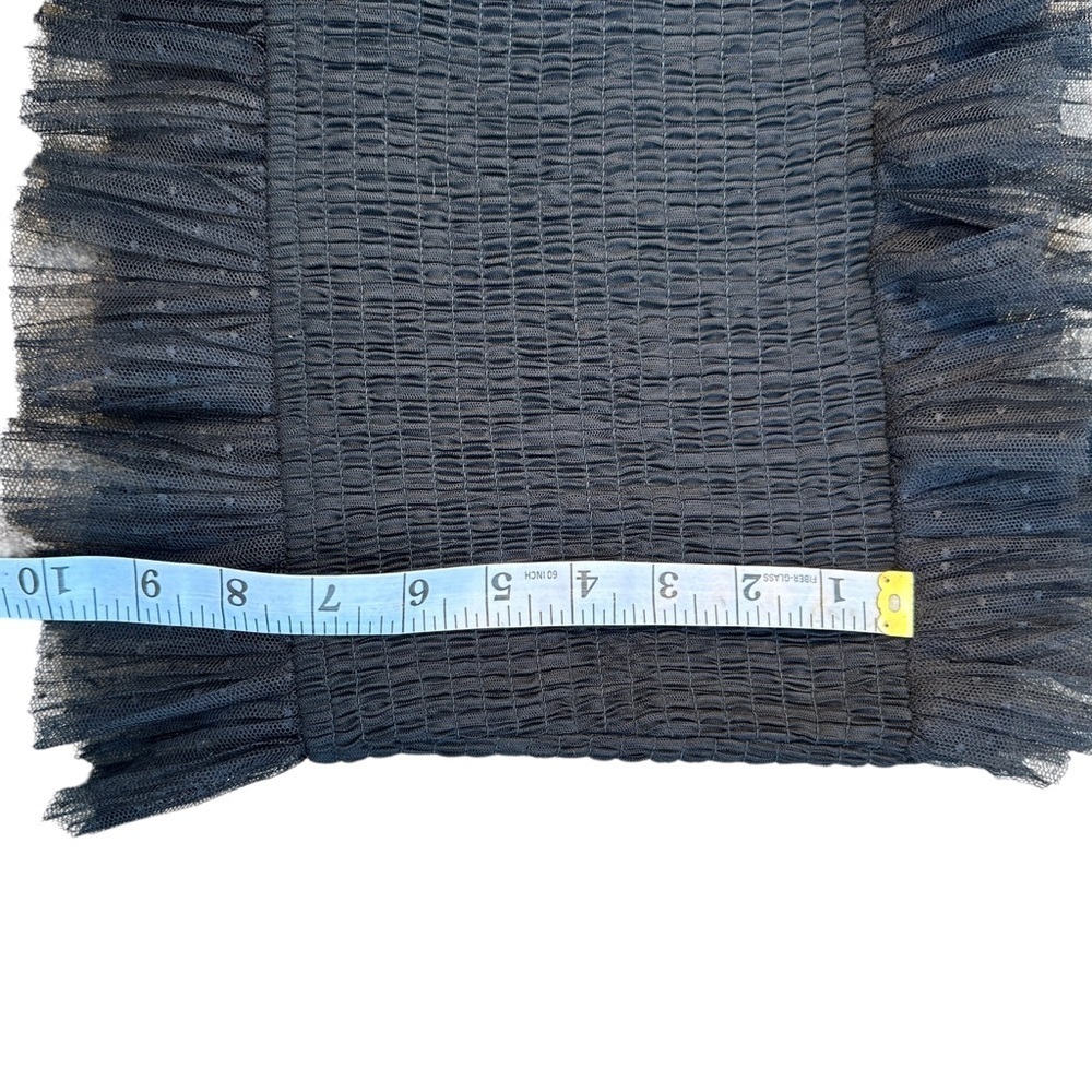 Forever 21 Black Ruffled Cropped tank medium - Picture 5 of 10